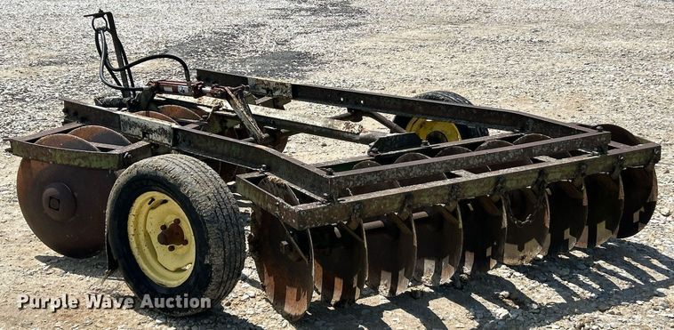 image for item EK8053 John Deere 6XH-03 off-set disk