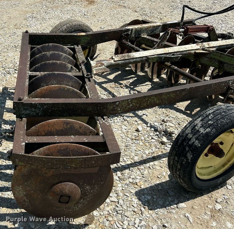 image for item EK8053 John Deere 6XH-03 off-set disk