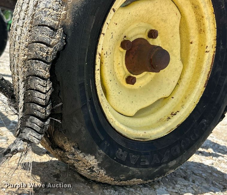 image for item EK8053 John Deere 6XH-03 off-set disk