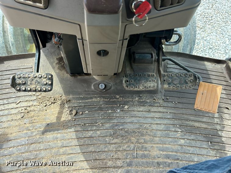 image for item EK8055 2009 John Deere 6420 tractor