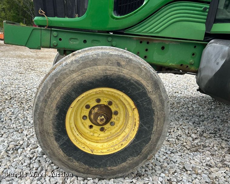 image for item EK8055 2009 John Deere 6420 tractor