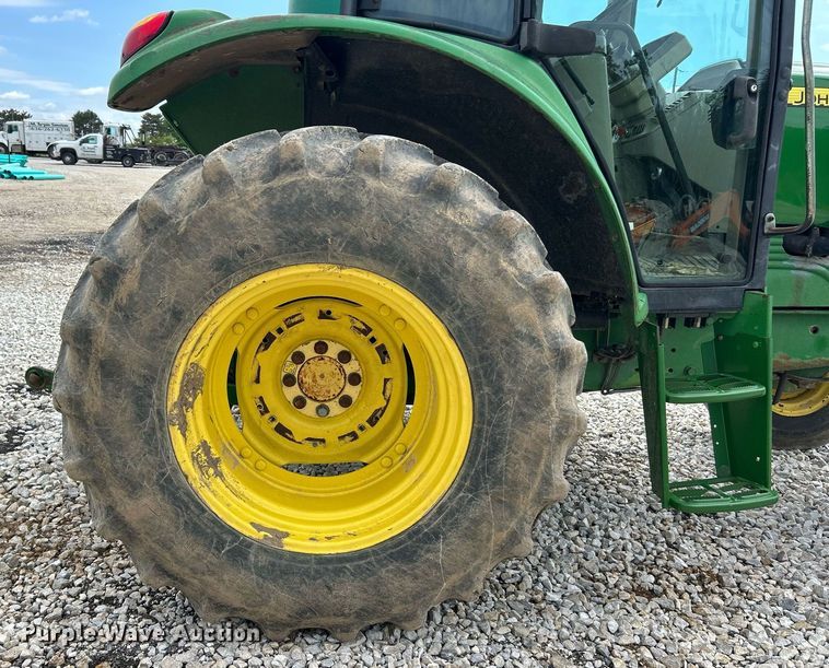 image for item EK8055 2009 John Deere 6420 tractor