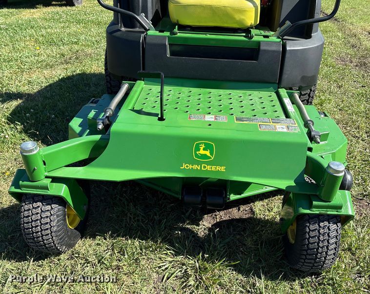 image for item EL2087 2010 John Deere 997 ZTR lawn mower