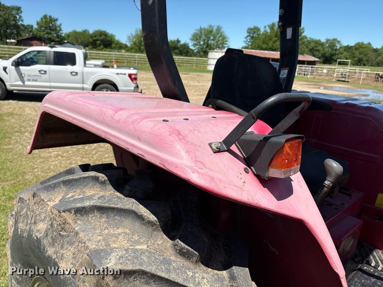 image for item EL2089 2017 Mahindra 5570 tractor