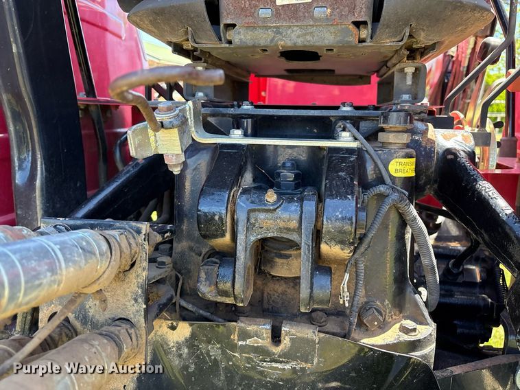 image for item EL2089 2017 Mahindra 5570 tractor