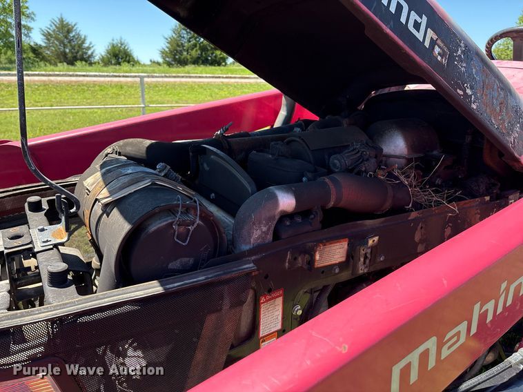 image for item EL2089 2017 Mahindra 5570 tractor