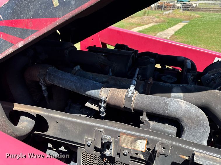 image for item EL2089 2017 Mahindra 5570 tractor