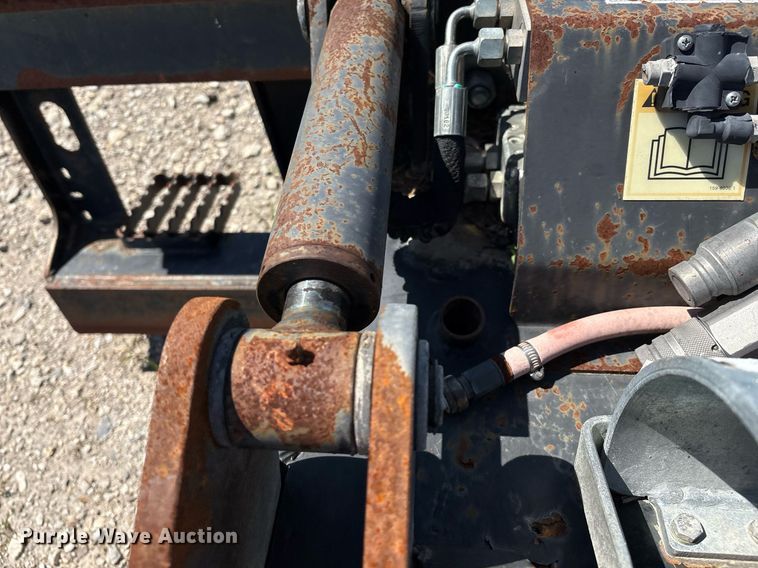 image for item EM2512 2013 Caterpillar PC205 skid steer cold planer