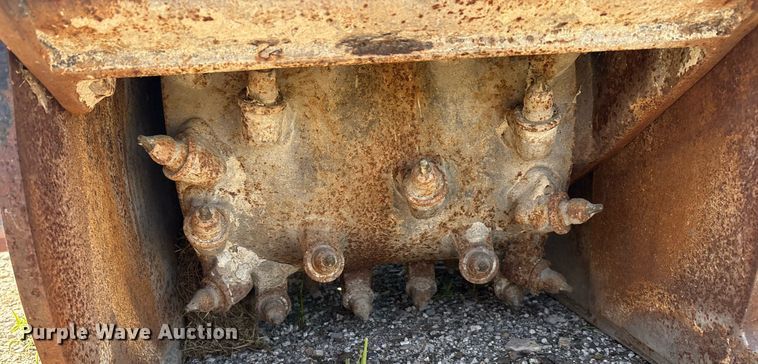 image for item EM2512 2013 Caterpillar PC205 skid steer cold planer