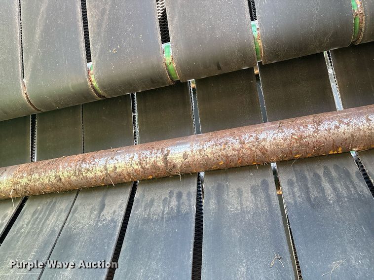 image for item EM2513 2007 John Deere 567 round baler