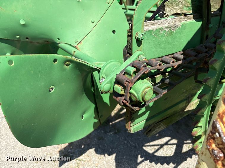 image for item EM2515 John Deere horse drawn manure spreader