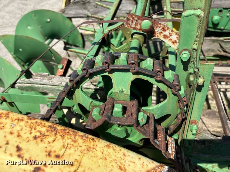 image for item EM2515 John Deere horse drawn manure spreader