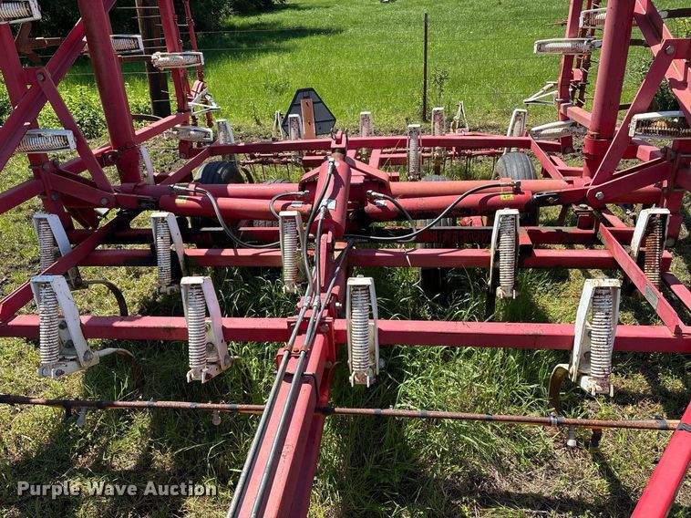 image for item EM2516 Wil- Rich 2500 field cultivator