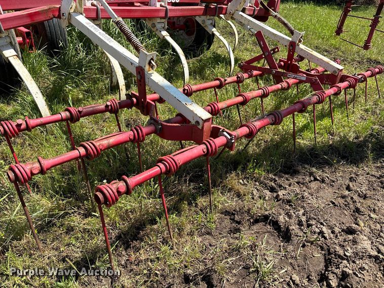 image for item EM2516 Wil- Rich 2500 field cultivator
