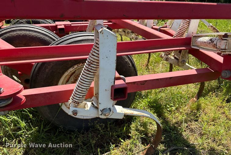 image for item EM2516 Wil- Rich 2500 field cultivator