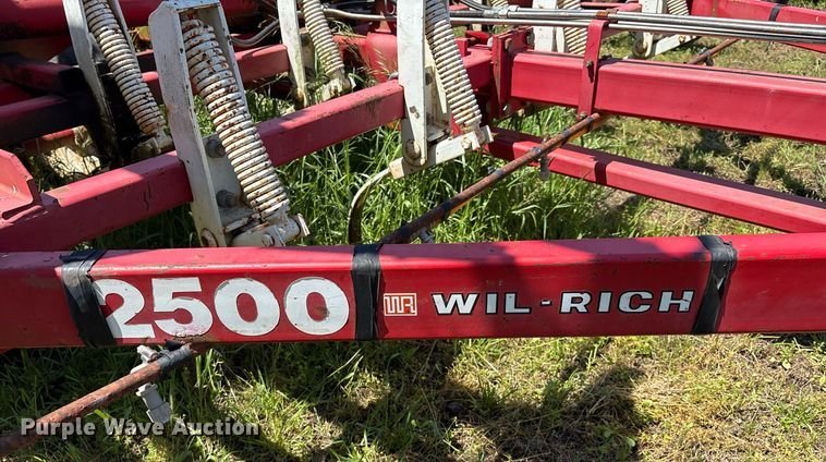 image for item EM2516 Wil- Rich 2500 field cultivator