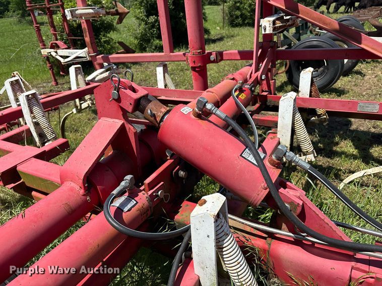 image for item EM2516 Wil- Rich 2500 field cultivator