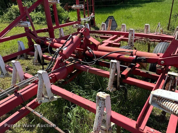 image for item EM2516 Wil- Rich 2500 field cultivator