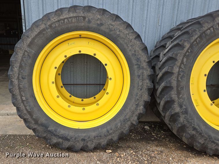 image for item EN3696 (4) tires and wheels
