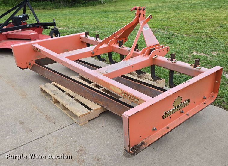 image for item EN3705 Land Pride GS2596 box blade