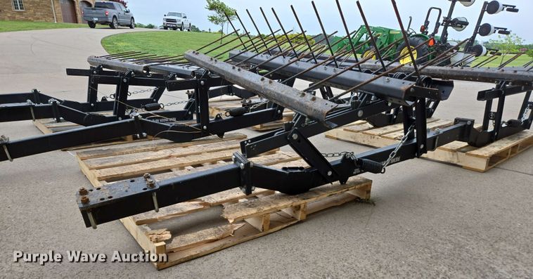 image for item EN3708 (4) Remlinger MFG. Co. three bar tine harrow sections