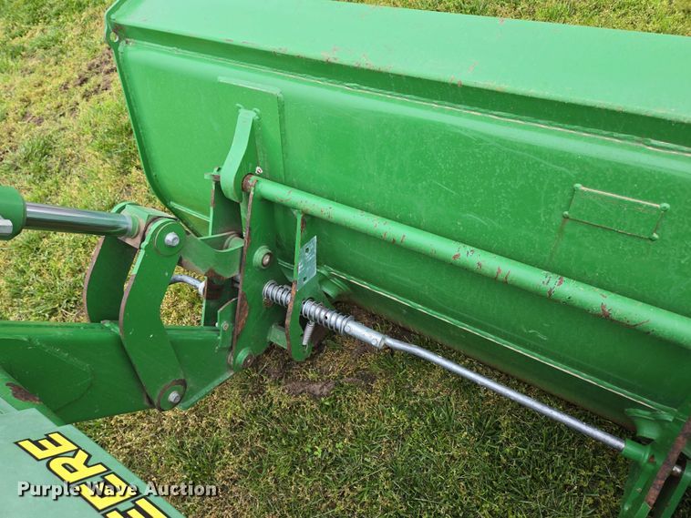 image for item EN3710 2015 John Deere 5075E MFWD tractor