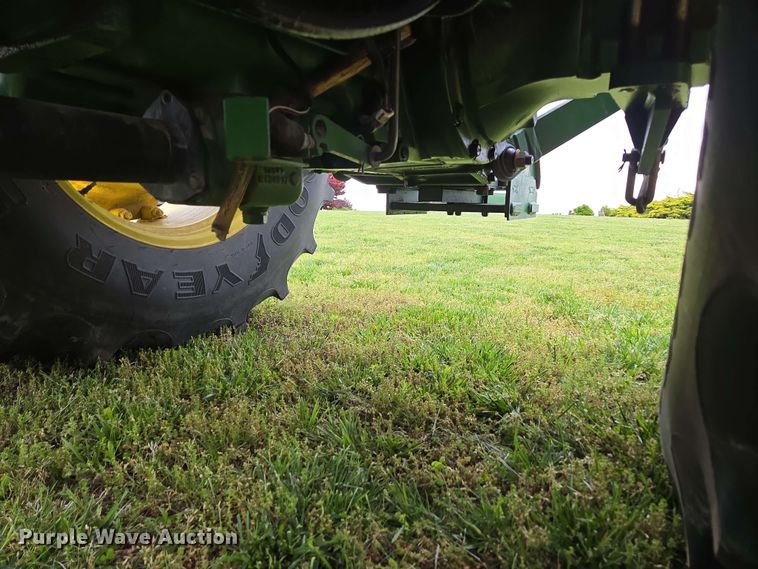 image for item EN3710 2015 John Deere 5075E MFWD tractor