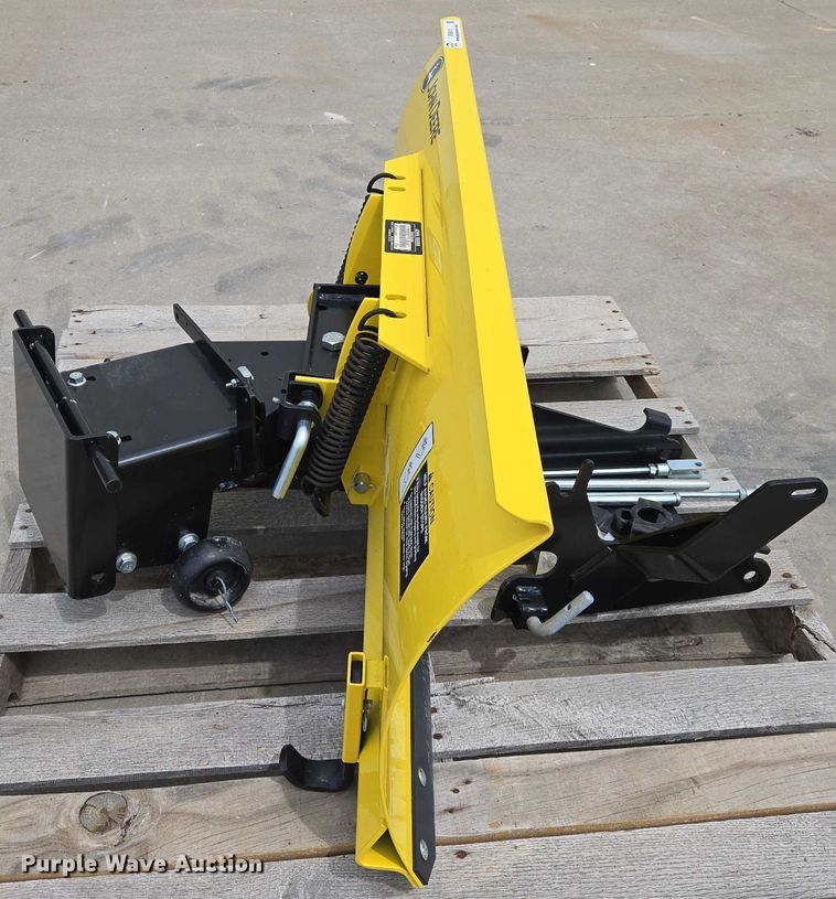 image for item EN8012 2021 John Deere 48