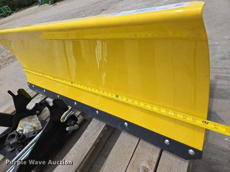 image for item EN8012 2021 John Deere 48