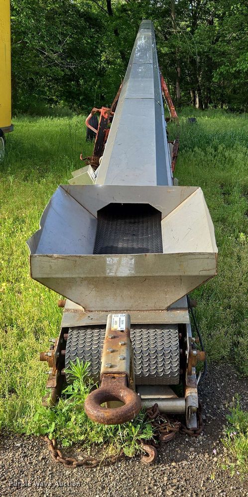 image for item EN8984 1993 Kimco KC1870 conveyor