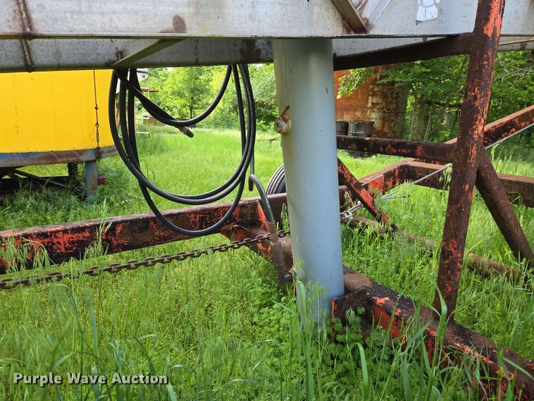 image for item EN8984 1993 Kimco KC1870 conveyor