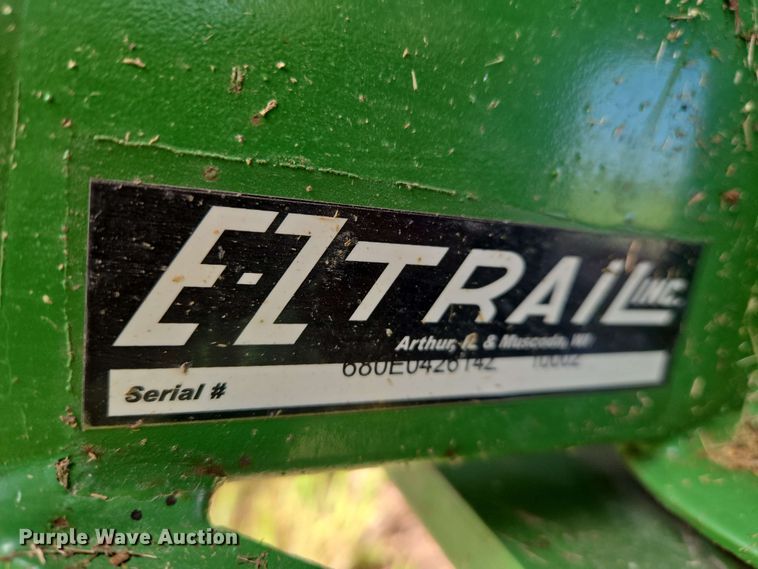 image for item EN8989 1995 John Deere 925 flex head