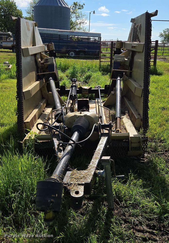 image for item EN8995 15' W batwing rotary mower