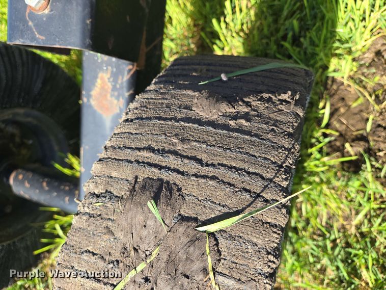 image for item EN8995 15' W batwing rotary mower