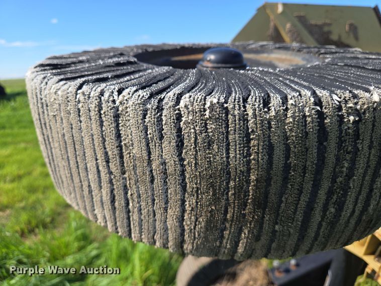 image for item EN8995 15' W batwing rotary mower