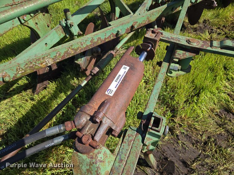 image for item EN8996 John Deere five bottom plow