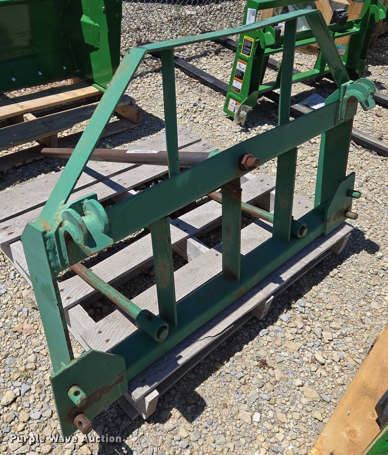 image for item EO0832 Titan bale spear