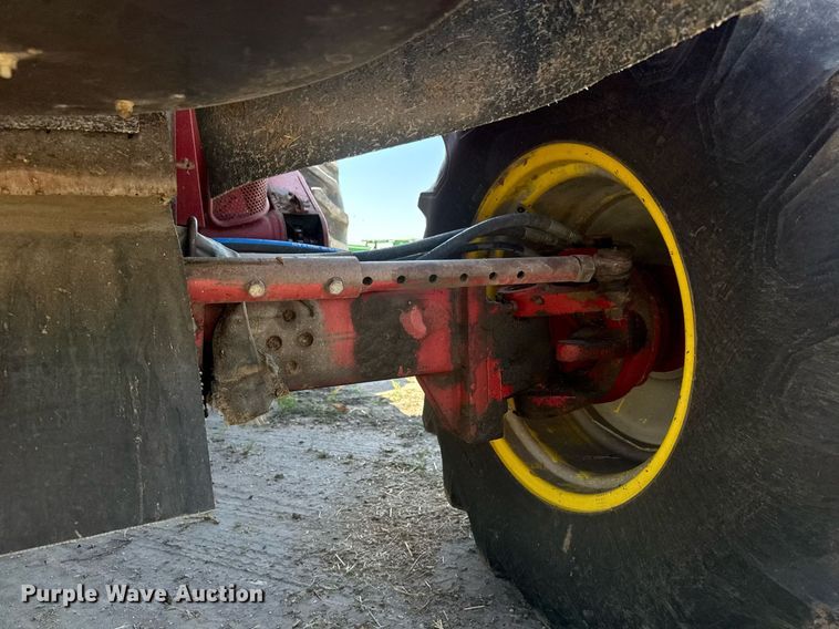 image for item EQ1425 2003 Case IH 2388 RWA combine