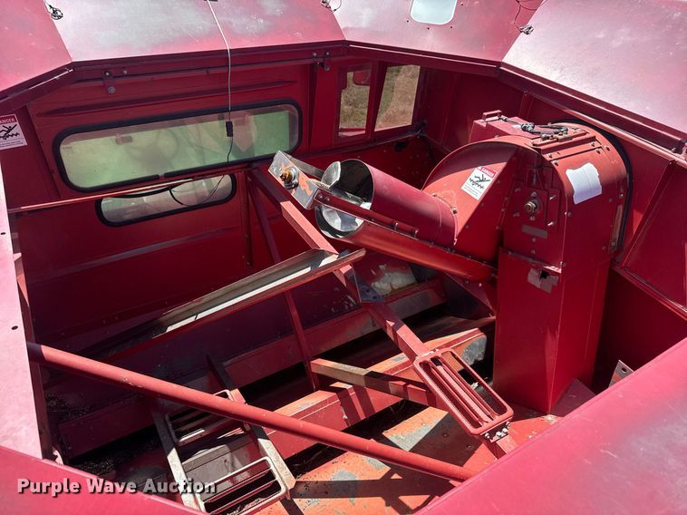 image for item EQ1425 2003 Case IH 2388 RWA combine