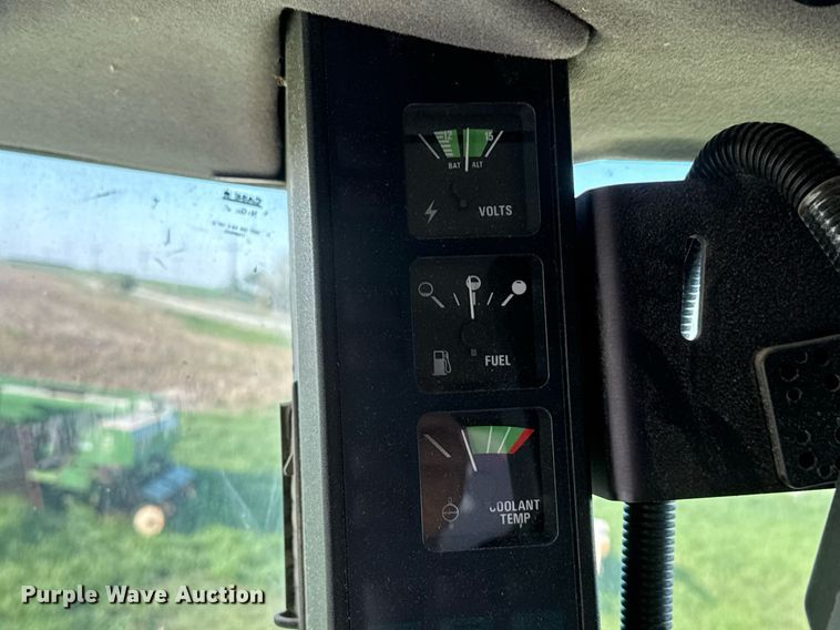 image for item EQ1425 2003 Case IH 2388 RWA combine