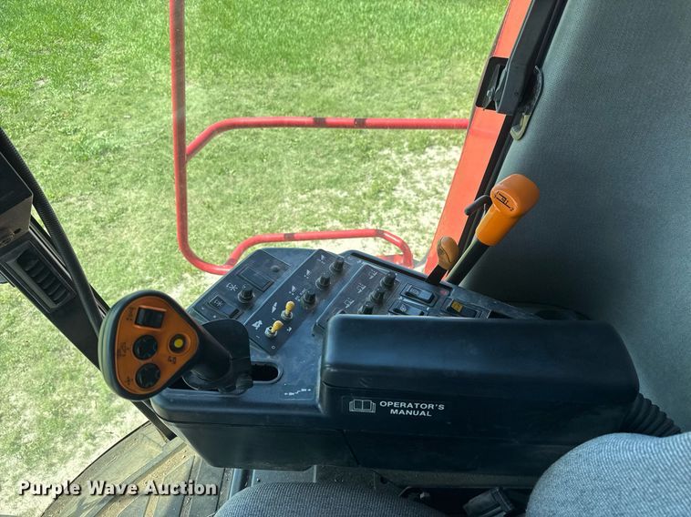 image for item EQ1425 2003 Case IH 2388 RWA combine