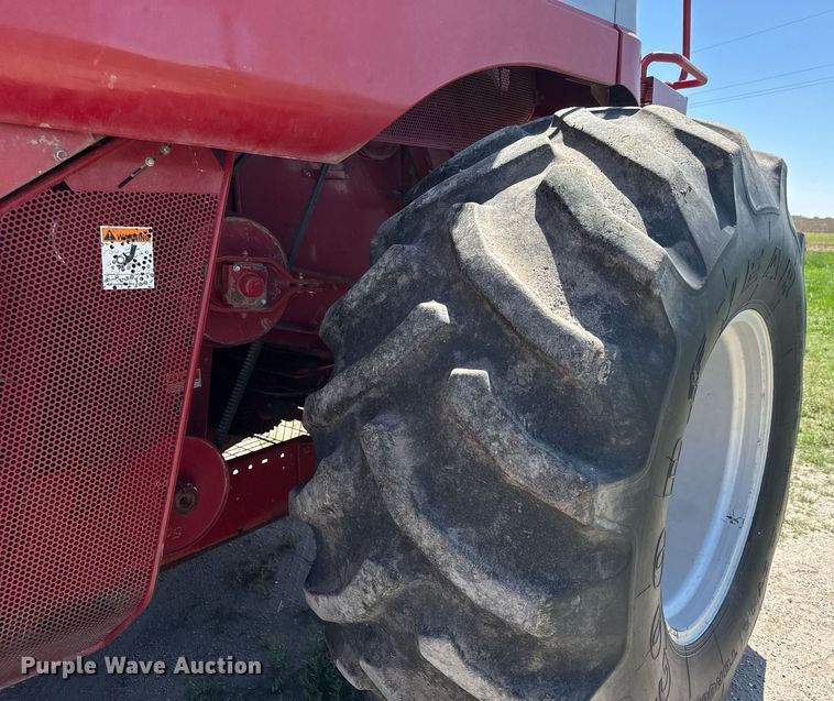 image for item EQ1425 2003 Case IH 2388 RWA combine