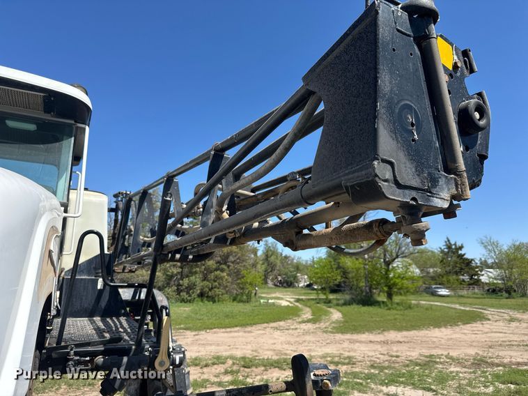 image for item EQ1426 2010 Spra-Coupe 4655 sprayer