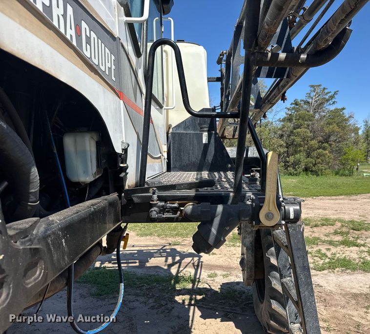 image for item EQ1426 2010 Spra-Coupe 4655 sprayer