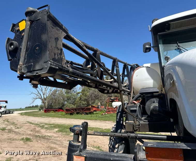 image for item EQ1426 2010 Spra-Coupe 4655 sprayer