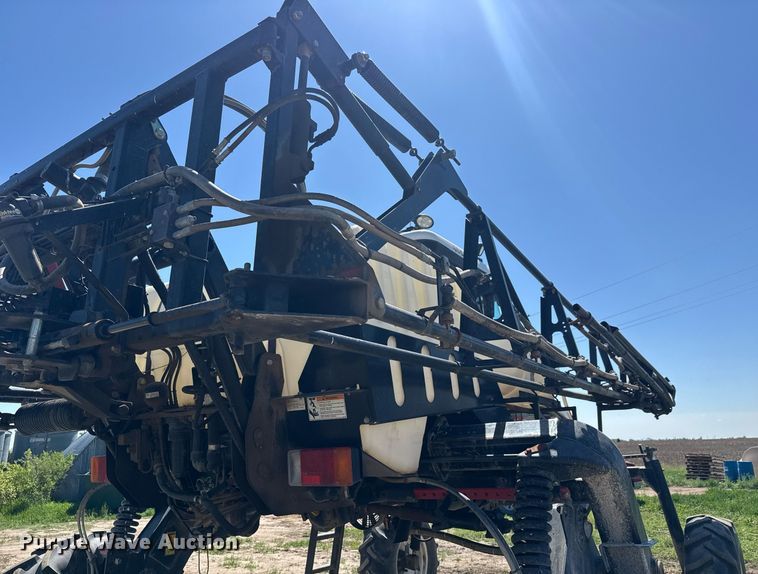 image for item EQ1426 2010 Spra-Coupe 4655 sprayer