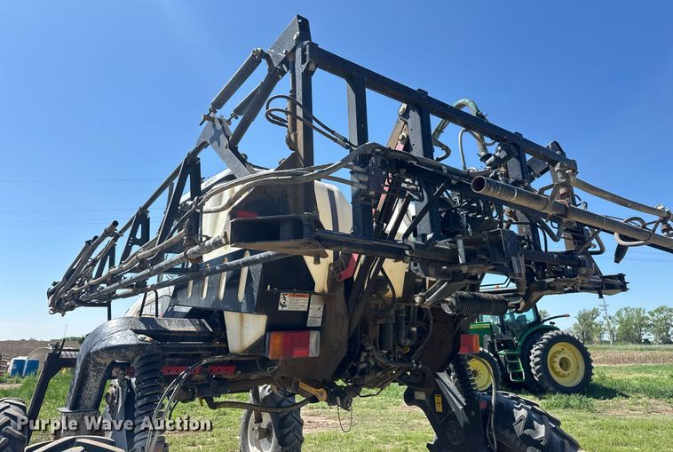 image for item EQ1426 2010 Spra-Coupe 4655 sprayer