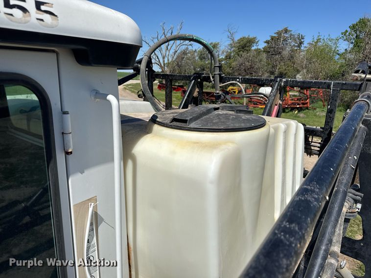 image for item EQ1426 2010 Spra-Coupe 4655 sprayer