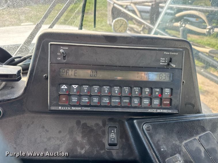 image for item EQ1426 2010 Spra-Coupe 4655 sprayer