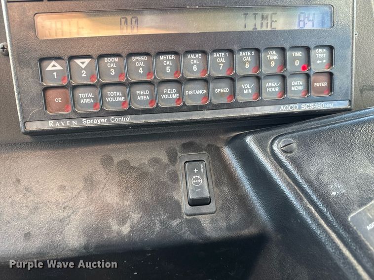 image for item EQ1426 2010 Spra-Coupe 4655 sprayer